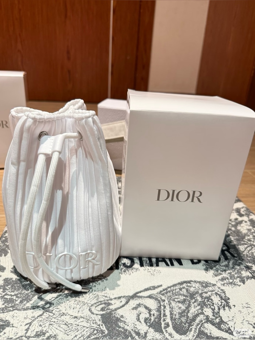 New Dior White Drawstring Pouch